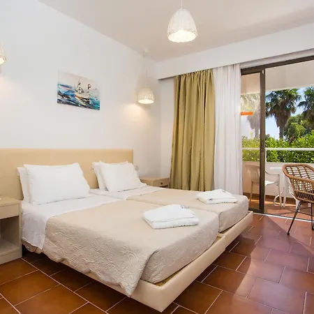 Muses 3* فاليراكي