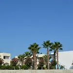 Hotel Muses 3*